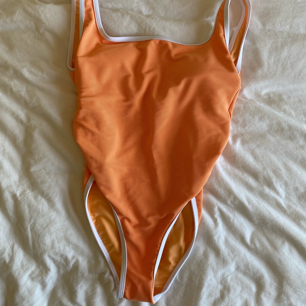 LAINSNOW Swimsuit cantaloupe one piece